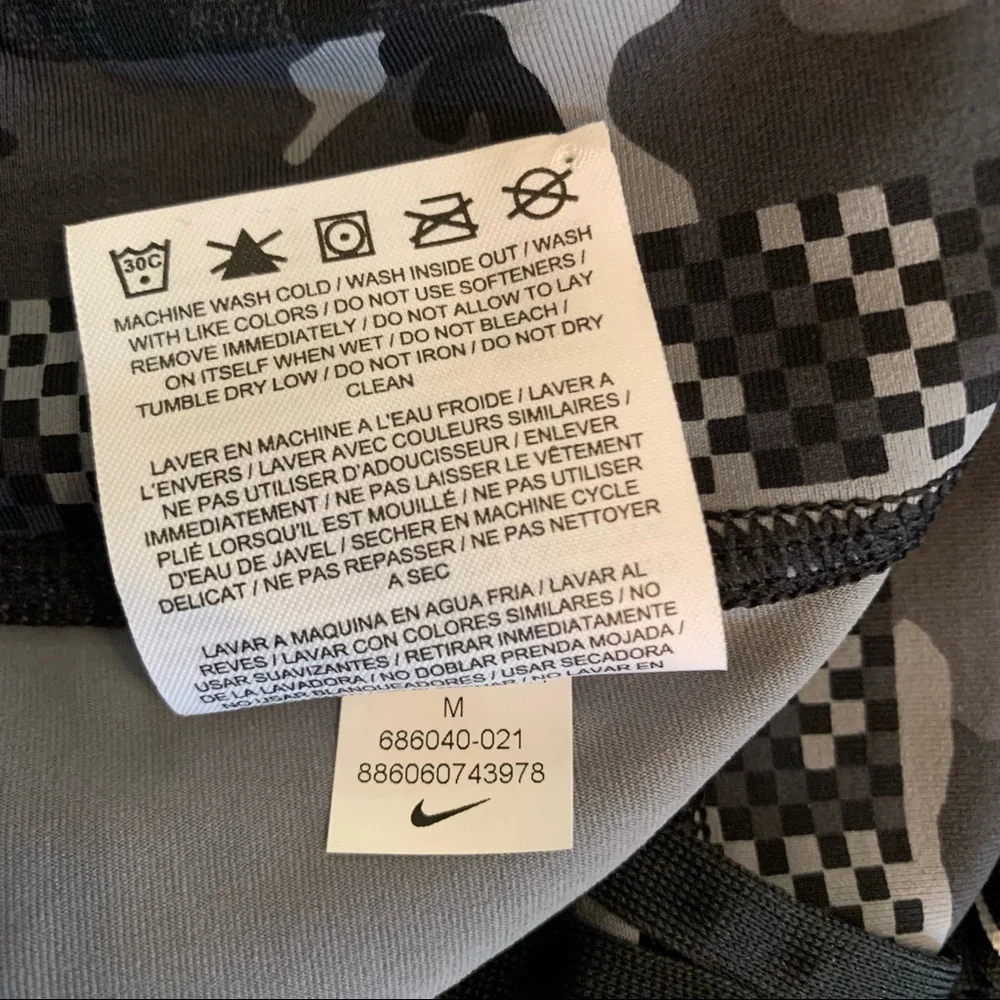 NWOT Nike Epic Lux Clash Dri-fit Running Tights